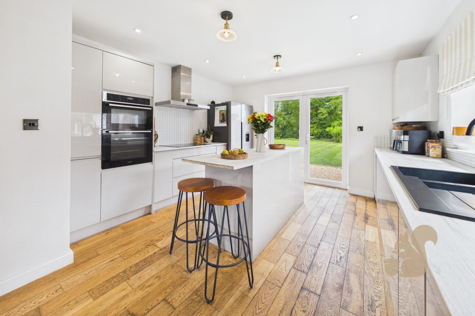 Kitchen/Breakfast Room